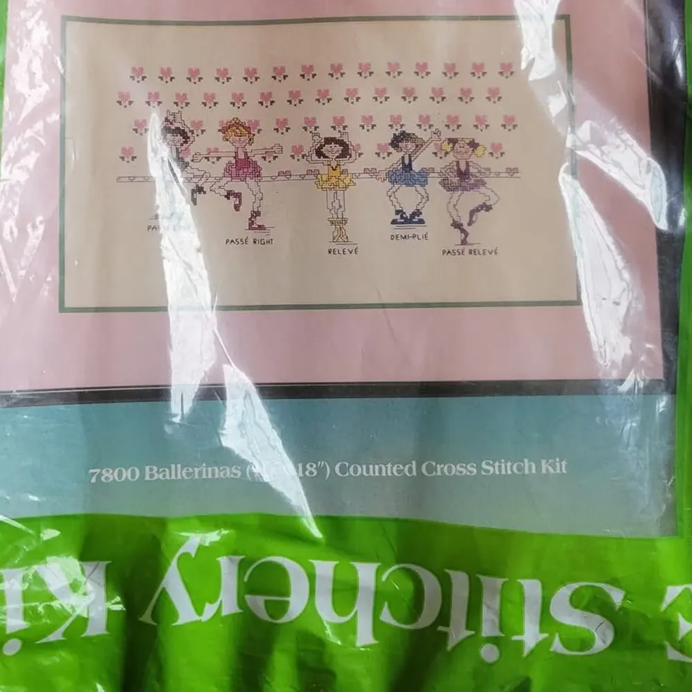 Creative Expressions #7800 Ballerinas Counted Cross Stitch Kit 1981 Sealed